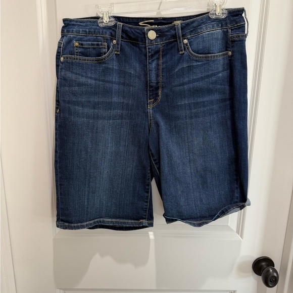 Seven7 Navy Blue Denim Shorts - Picture 1 of 4